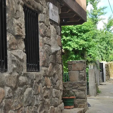 Konukevi Rural El Campito 3*